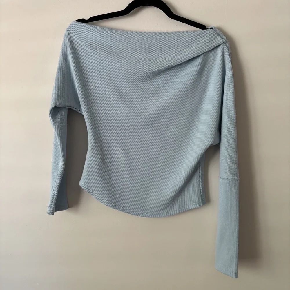 We the Free Fuji Thermal‎ Waffle Knit Top Blue XS Off Shoulder Thumb Holes Boho